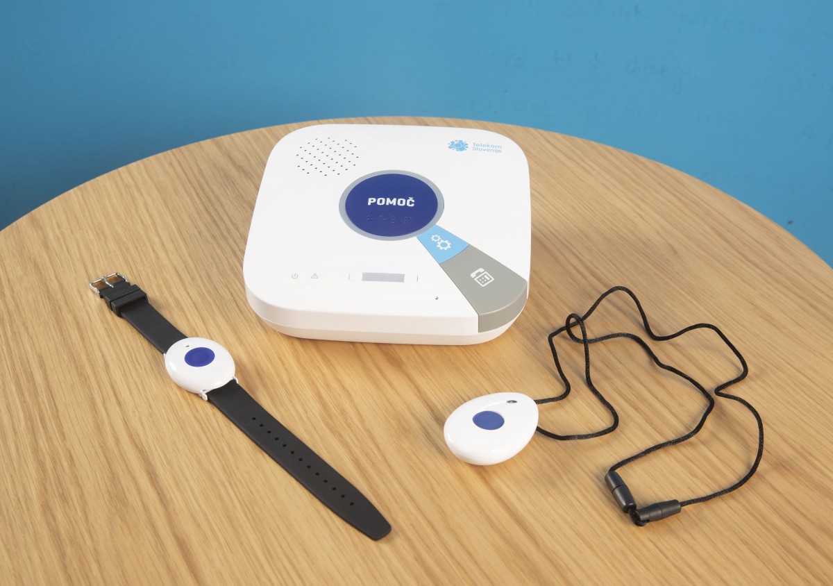 E-oskrba na daljavo za varno bivanje na domu