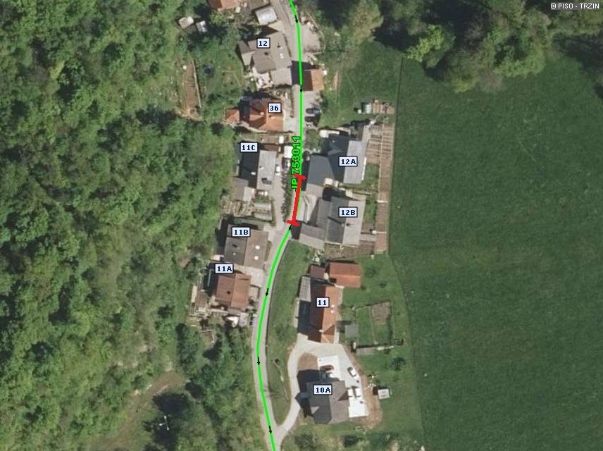 Zapora dela občinske ceste Grajska cesta - Za hribom 